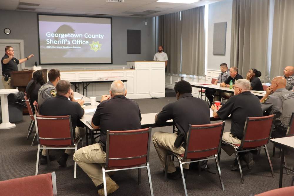 AGENCY HOLDS HURRICANE EXERCISE 