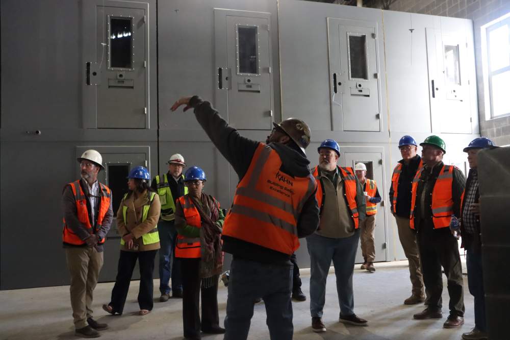 SHERIFF, COUNCIL MEMBERS TOUR DETENTION CENTER